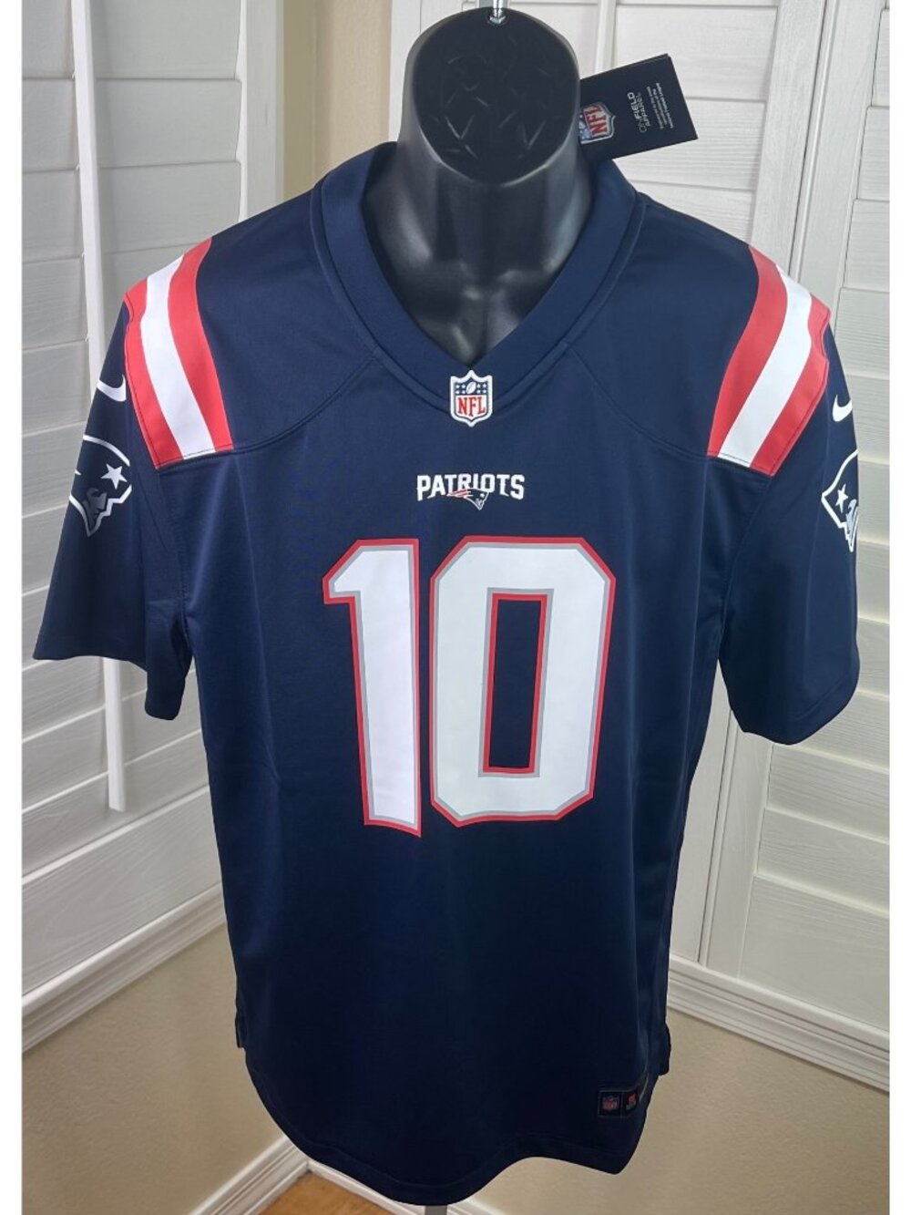 Nike NFL New England Patriots Mac Jones #10 Navy Football Jersey - Youth L 14/16